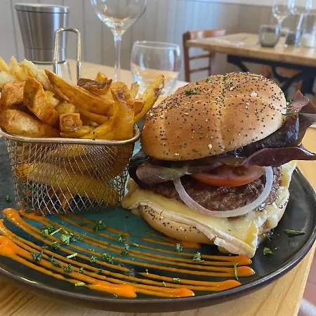 2 Pieces Au Relais Normand Aparthotel Cormeilles (Eure)